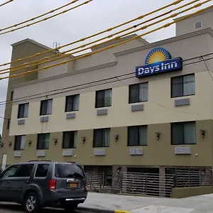 *** Hotel Days By Wyndham Brooklyn Marine Park United States