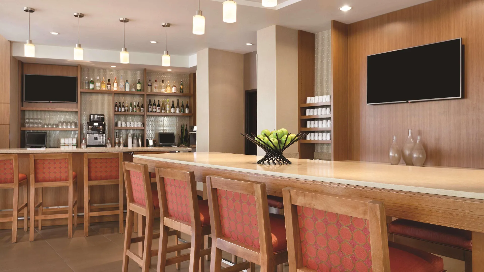 Hyatt Place At Anaheim Resort / Convention Center Hotel
