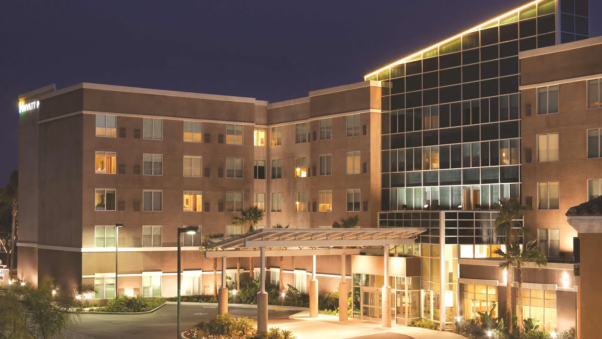 Hotel Hyatt Place At Anaheim Resort / Convention Center