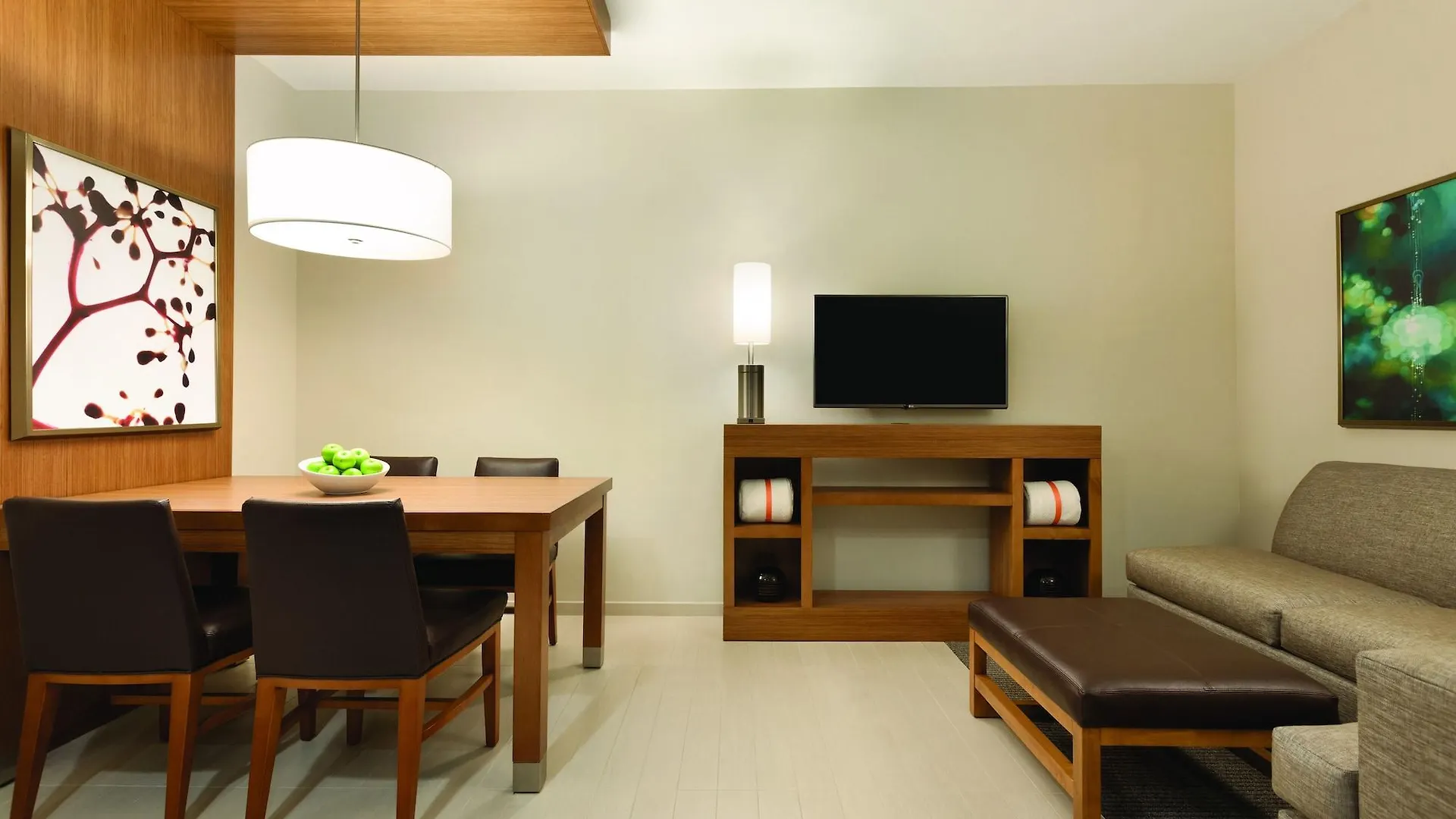 Hyatt Place At Anaheim Resort / Convention Center Hotel