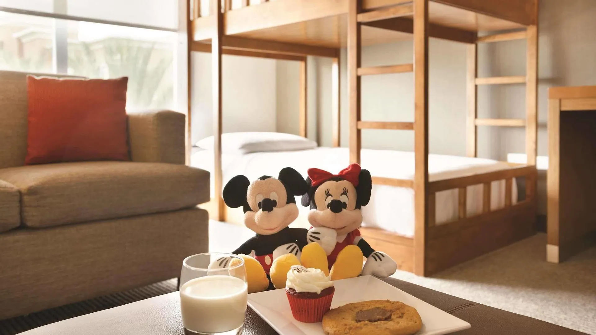 Hotel Hyatt Place At Anaheim Resort / Convention Center